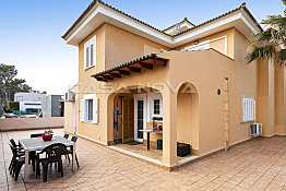 Mallorca Villa with spacious terraces