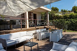 Beautiful terrace area with chill-out lounge