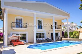 Exclusive: Exceptional Villa in a privileged residential area