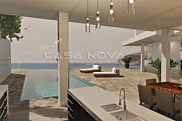 Outstanding Mallorca villa in 1st sea line with sea access